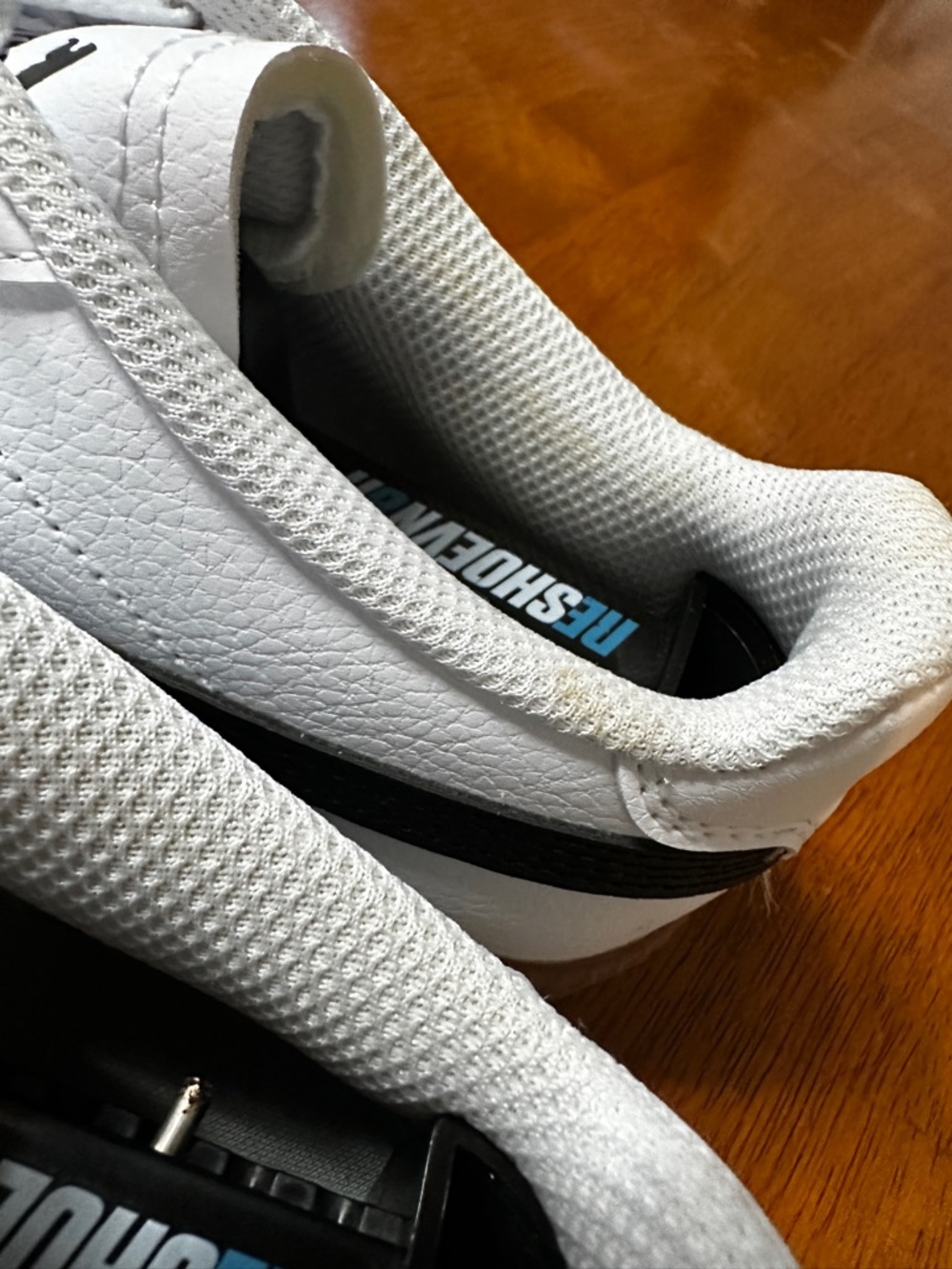 Puma White and Black Low-Top Sneakers with Gum Sole women’s size 8 - Picture 9 of 14
